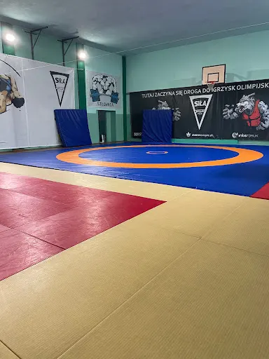Siła Mysłowice - MMA, Zapasy, Kickboxing, Samoobrona